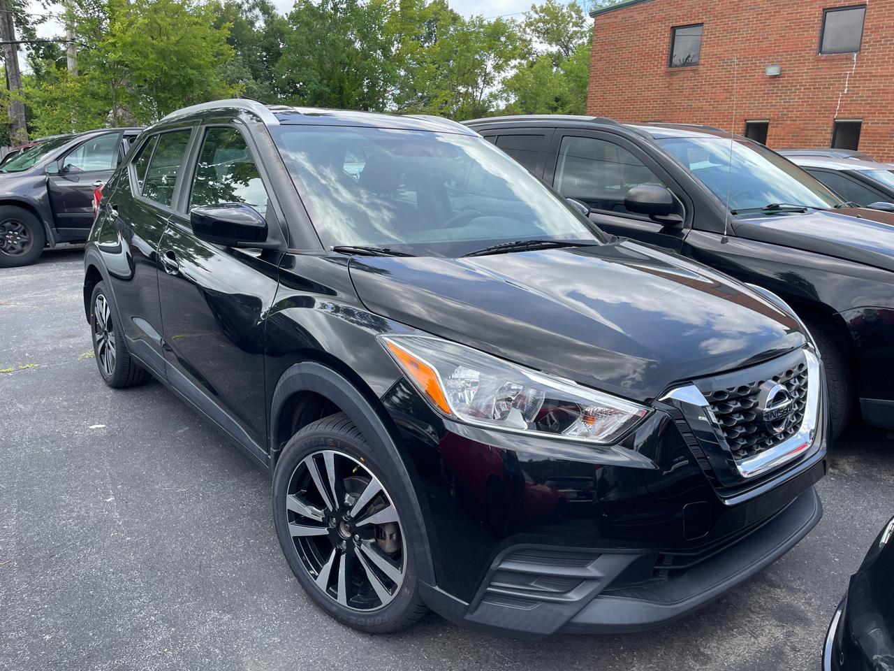 Nissan Kicks SV FWD 2019