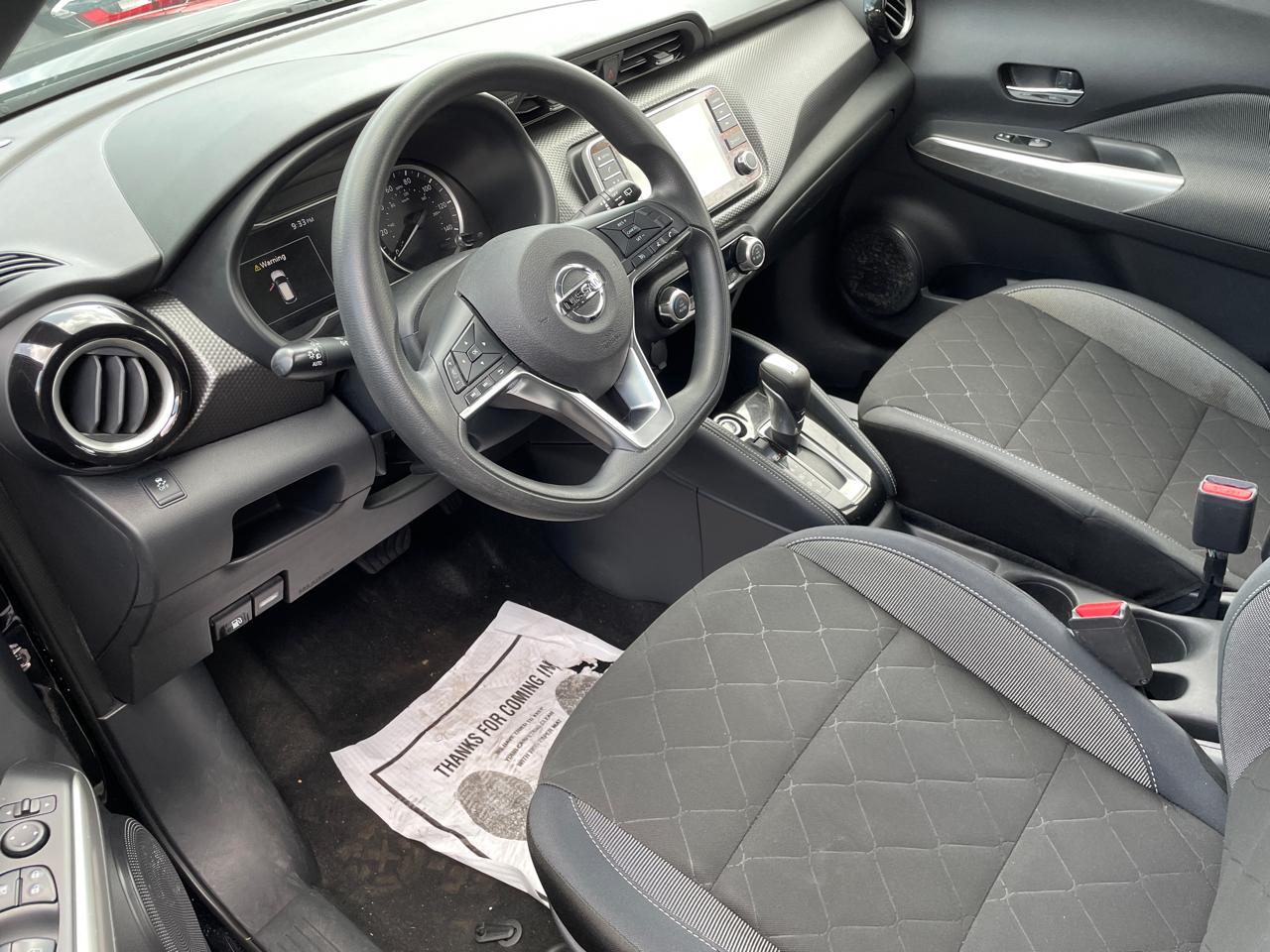 Nissan Kicks SV FWD 2019
