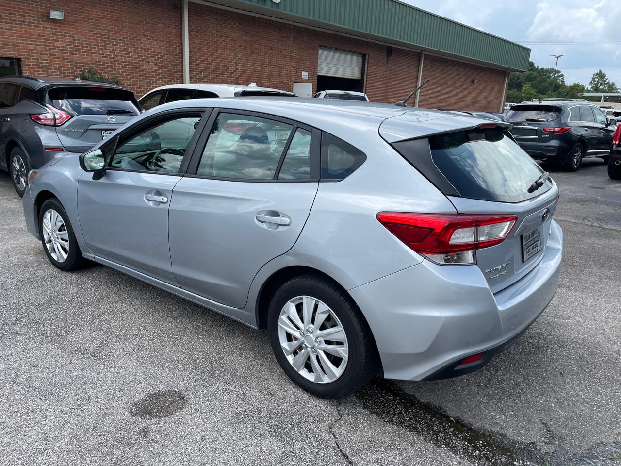 Subaru Impreza 2.0i 5-door CVT 2019