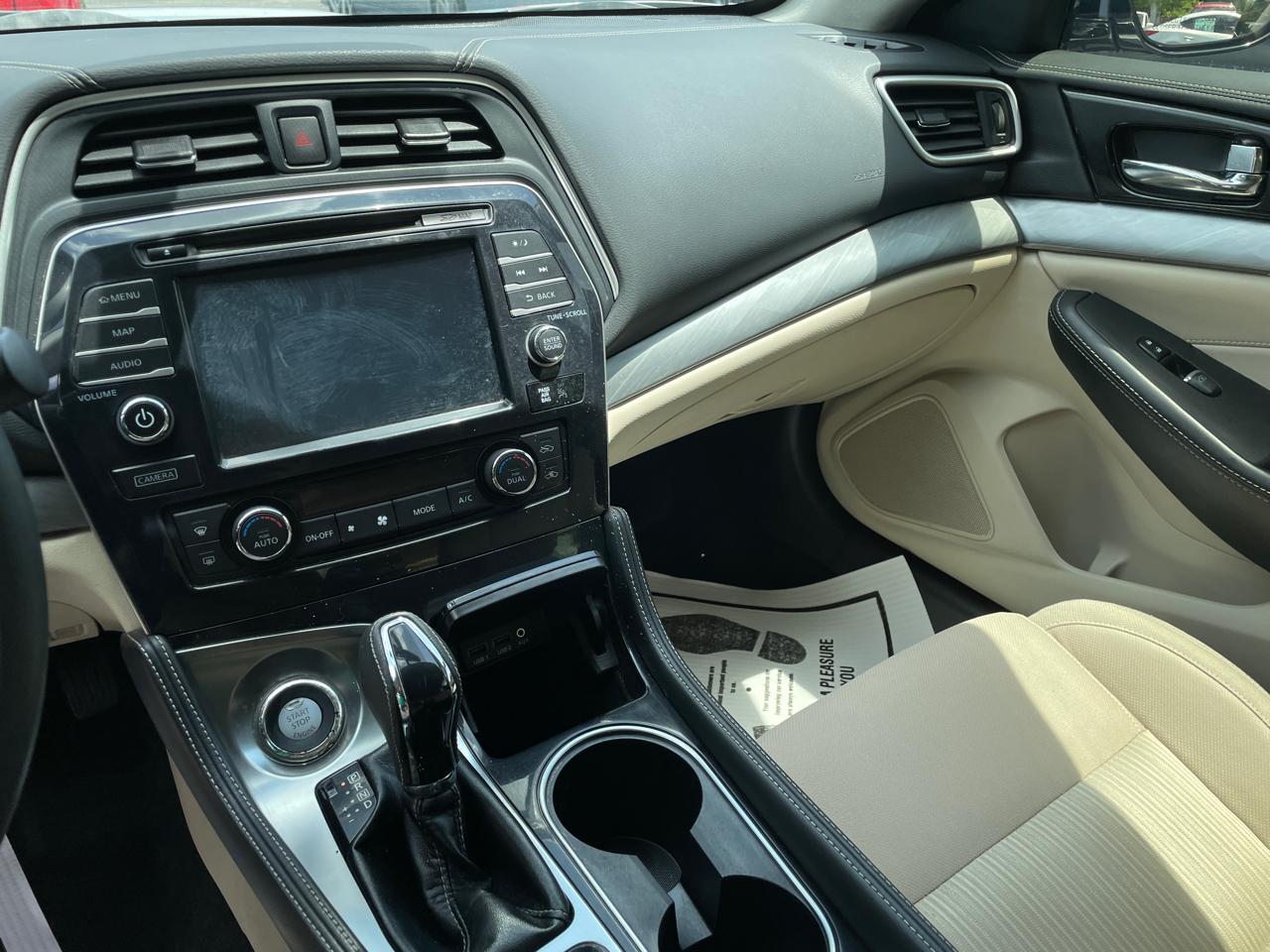 Nissan Maxima S 3.5L *Ltd Avail* 2017