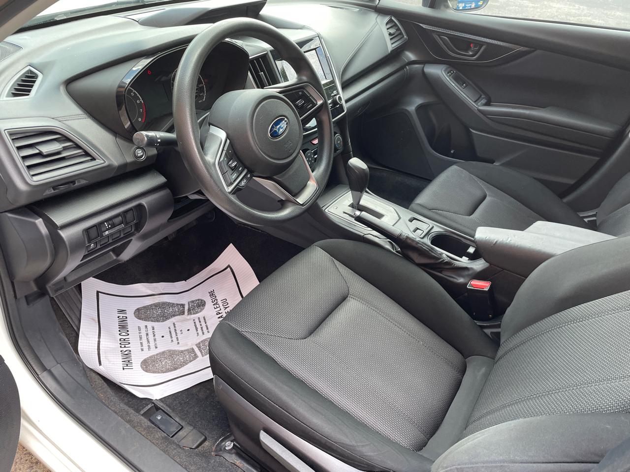 Subaru Impreza 2.0i 5-door CVT 2017