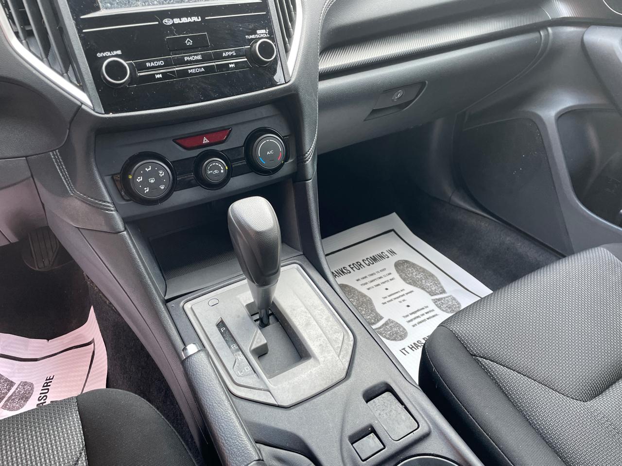 Subaru Impreza 2.0i 5-door CVT 2017