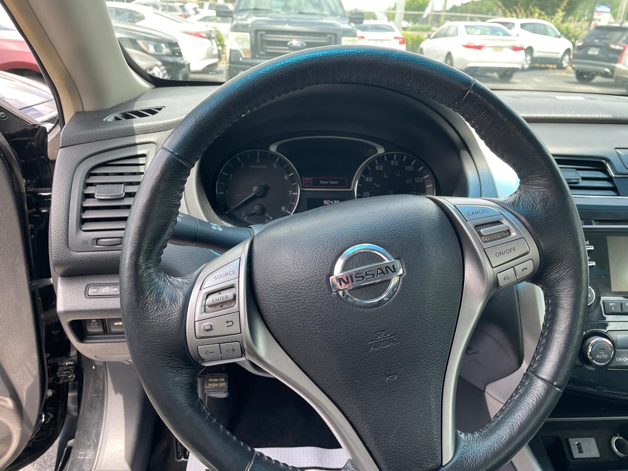 Nissan Altima 4dr Sdn I4 2.5 SL 2013