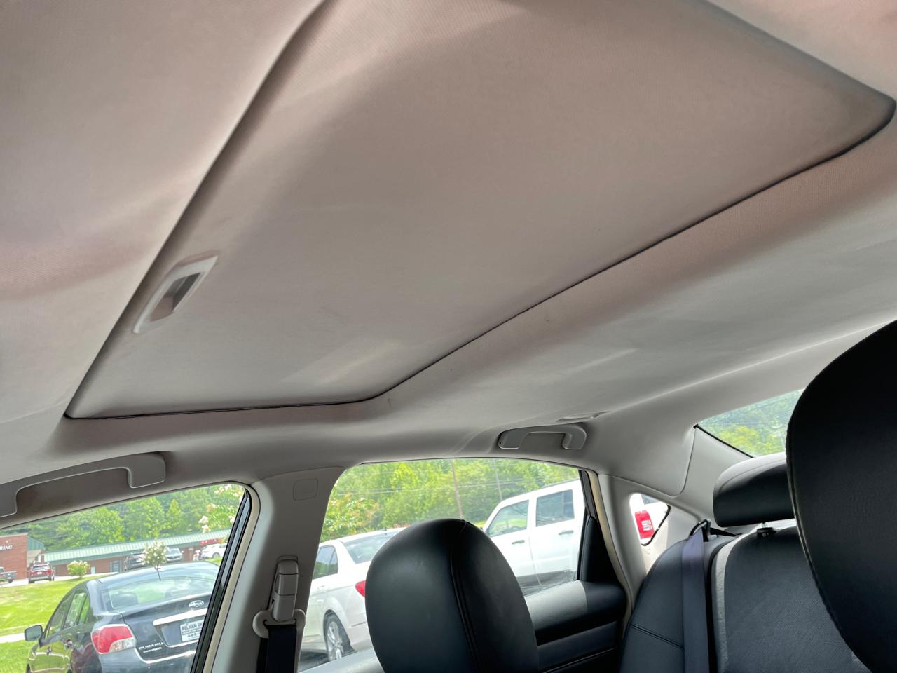 Nissan Altima 4dr Sdn I4 2.5 SL 2013