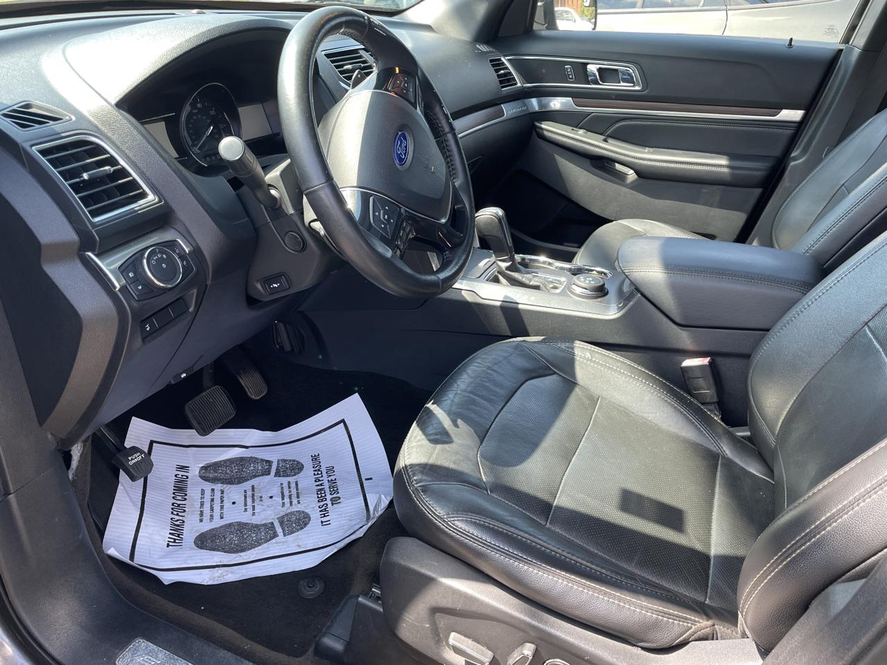 Ford Explorer Limited 4WD 2017