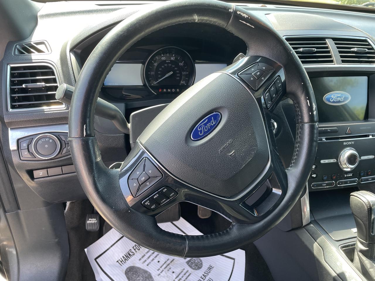 Ford Explorer Limited 4WD 2017