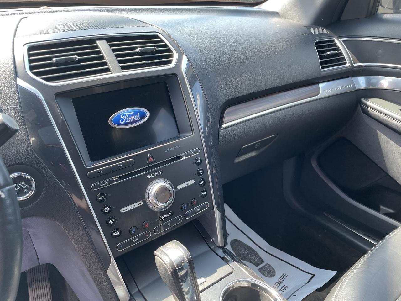 Ford Explorer Limited 4WD 2017