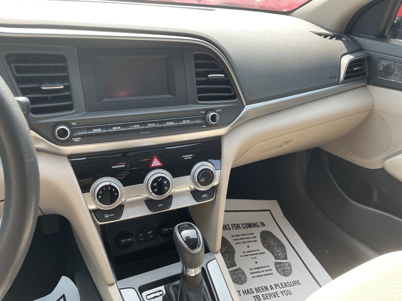 Hyundai Elantra SE Auto 2019