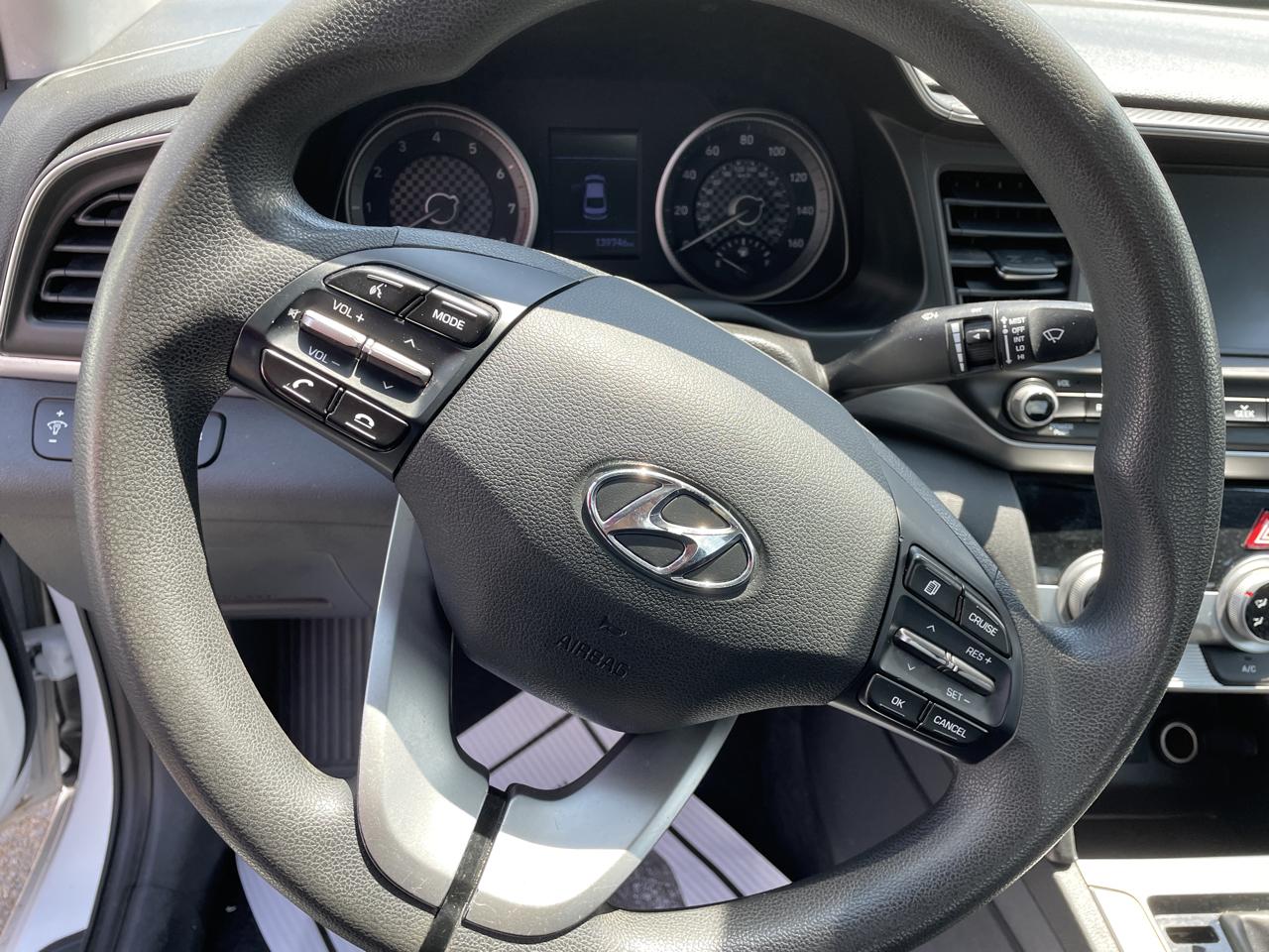 Hyundai Elantra SEL Auto 2019