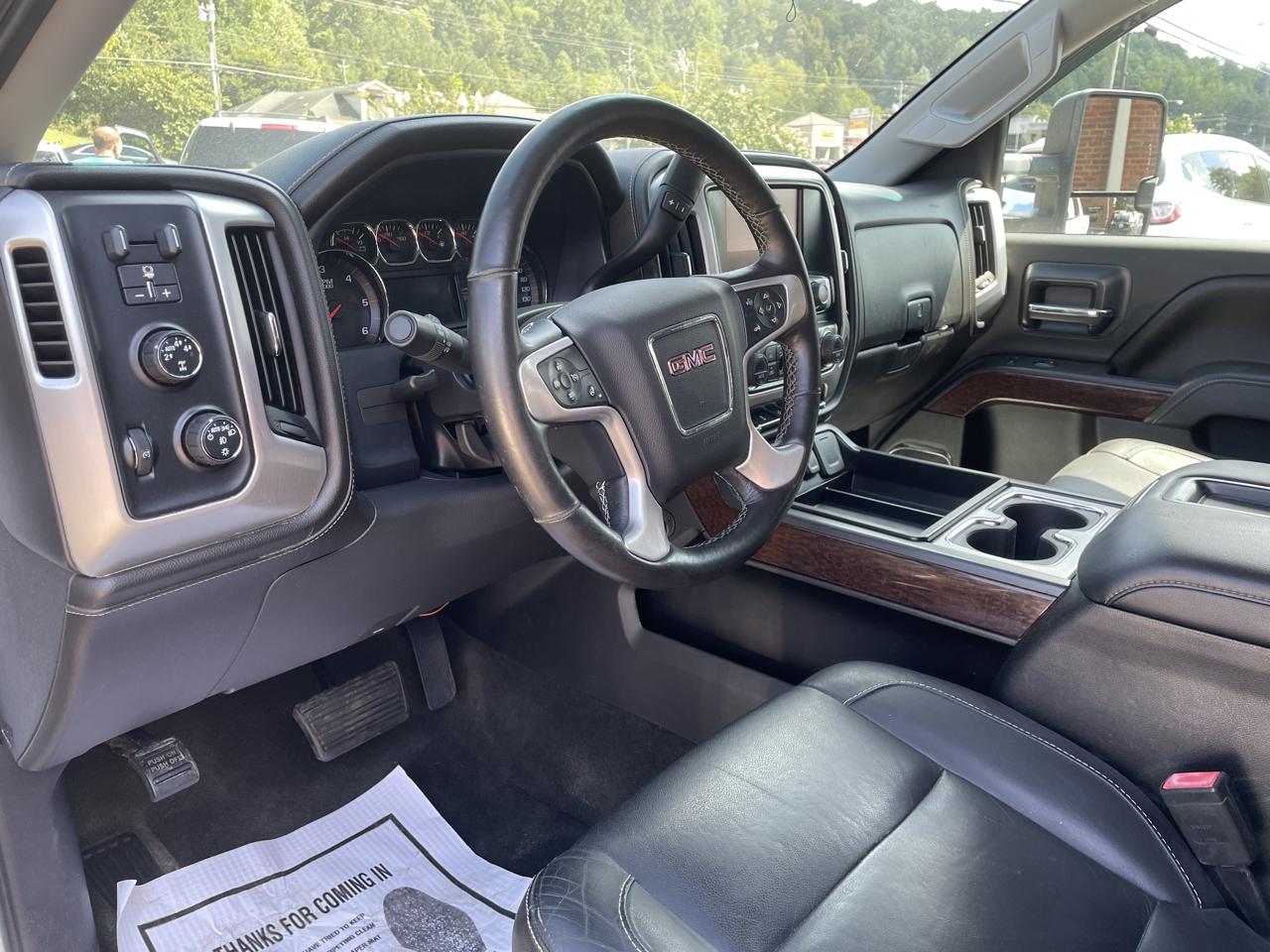 GMC Sierra 1500 4WD Double Cab 143.5" SLT 2015