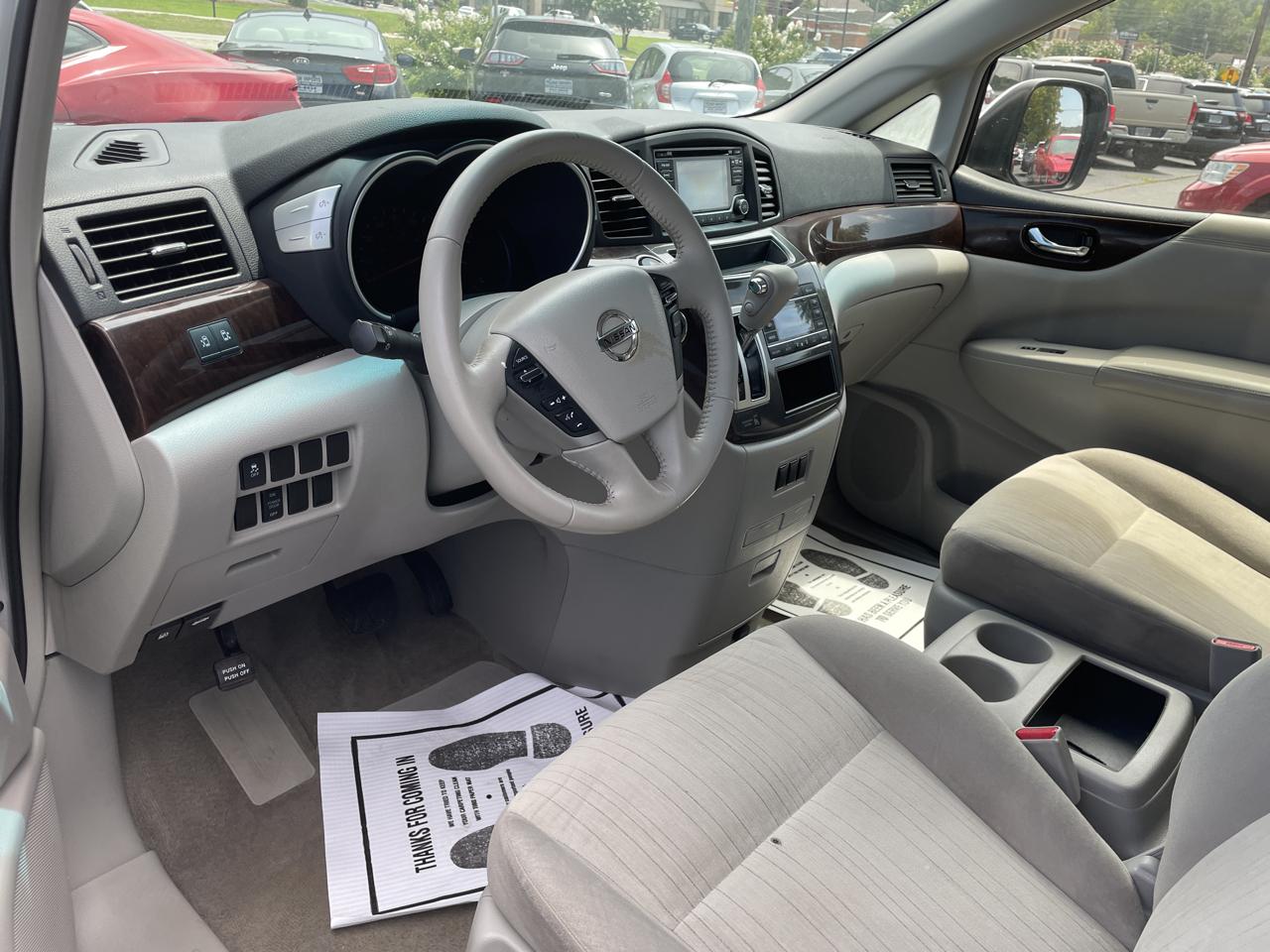 Nissan Quest SV CVT 2017
