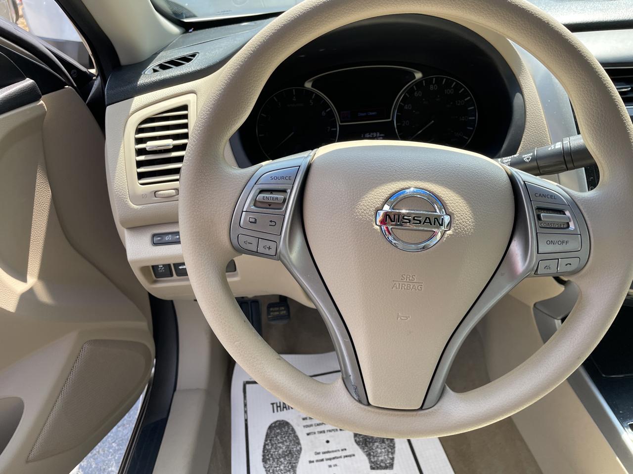 Nissan Altima 4dr Sdn I4 2.5 S 2014