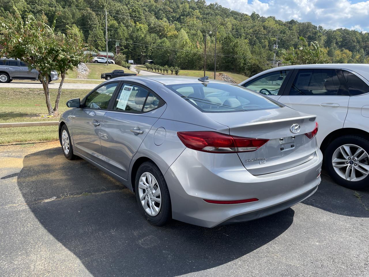 Hyundai Elantra SE 2.0L Auto (Alabama) 2017
