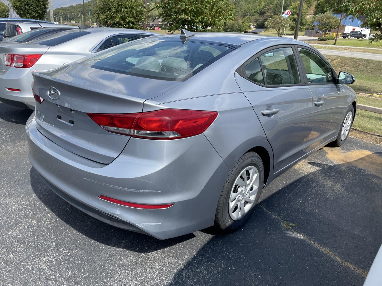 Hyundai Elantra SE 2.0L Auto (Alabama) 2017