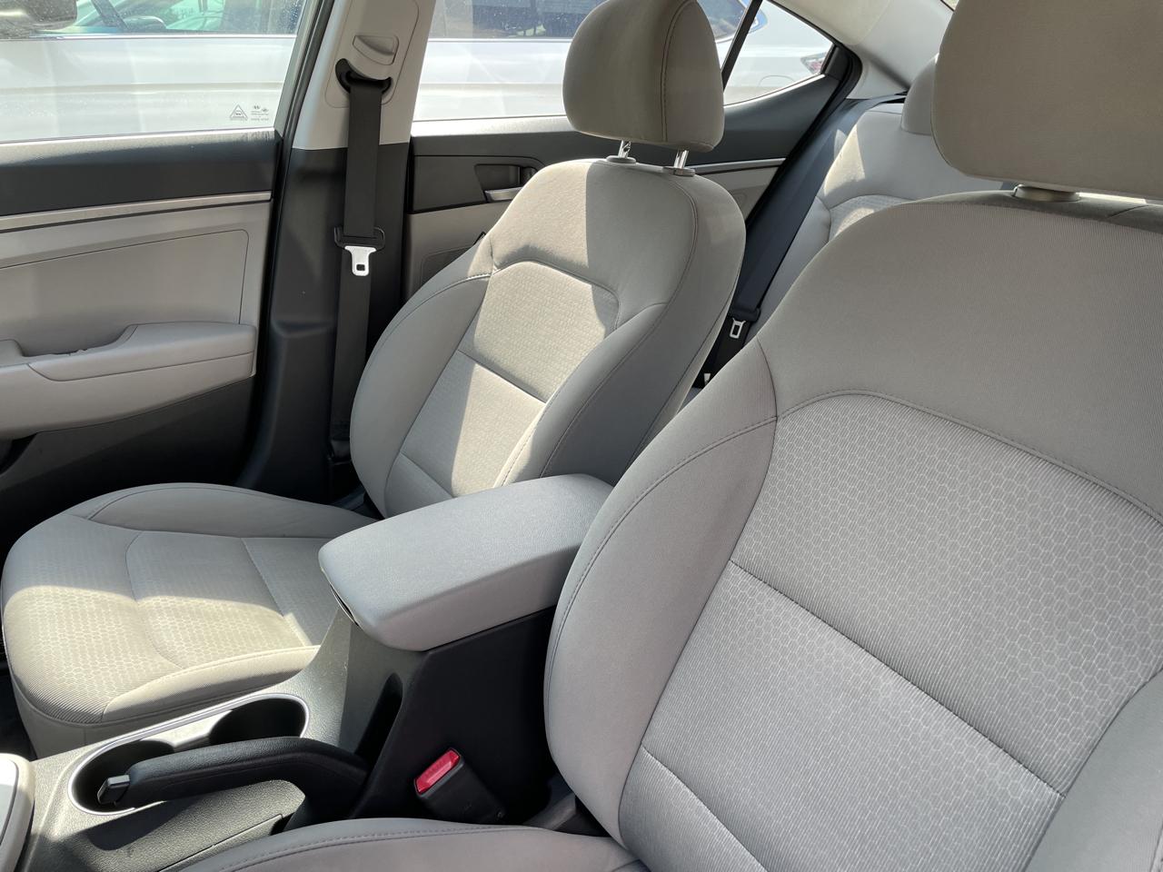 Hyundai Elantra SE 2.0L Auto (Alabama) 2017