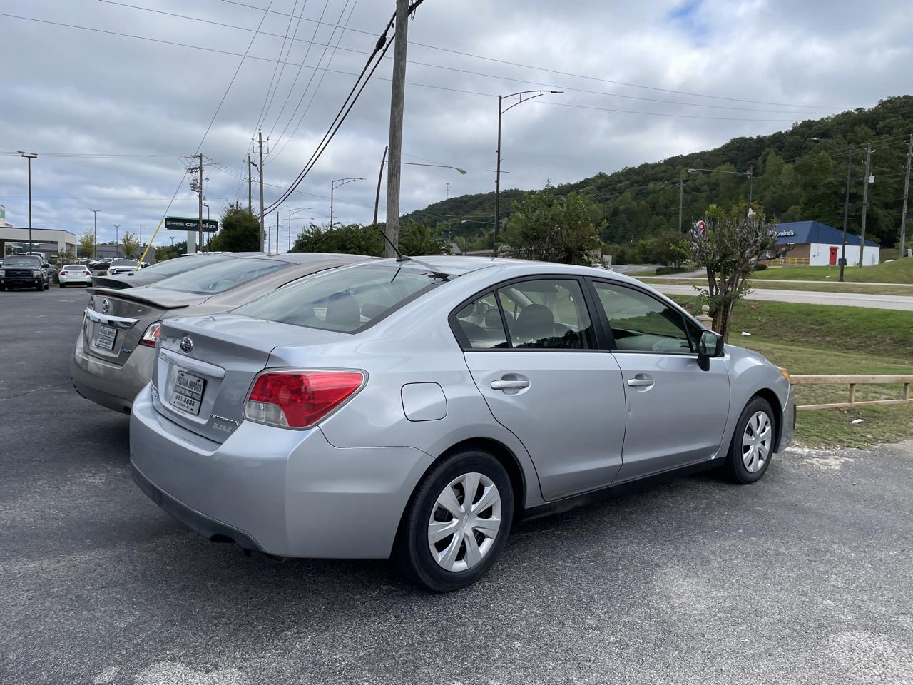 Subaru Impreza Sedan 4dr Auto 2.0i 2013