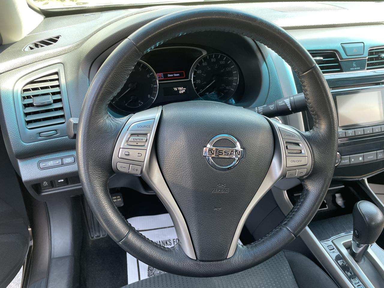 Nissan Altima 4dr Sdn I4 2.5 SV 2014