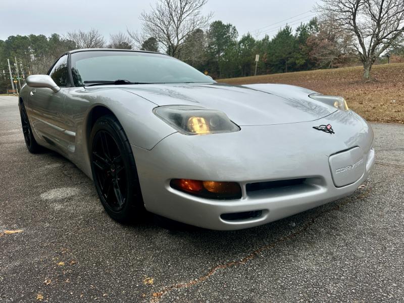2001 Chevrolet Corvette Coupe photo 4