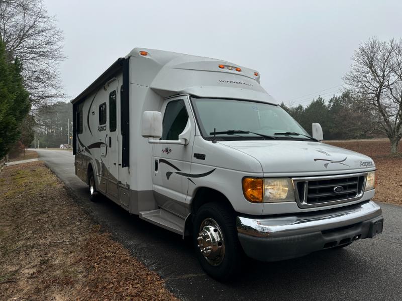 Ford Econoline E-450 2005