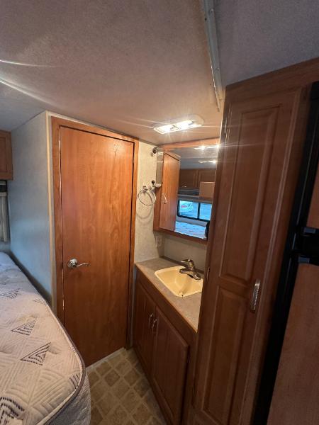 Ford Econoline E-450 2005