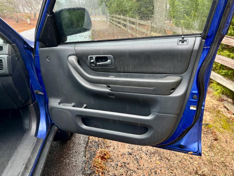 Honda CR-V LX 2WD 2000