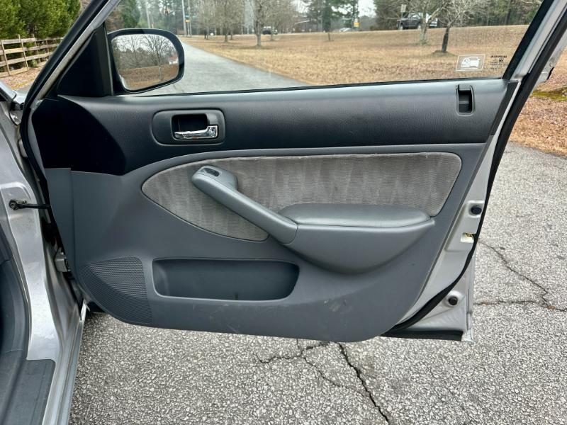 Honda Civic LX Sedan 4-spd AT 2003