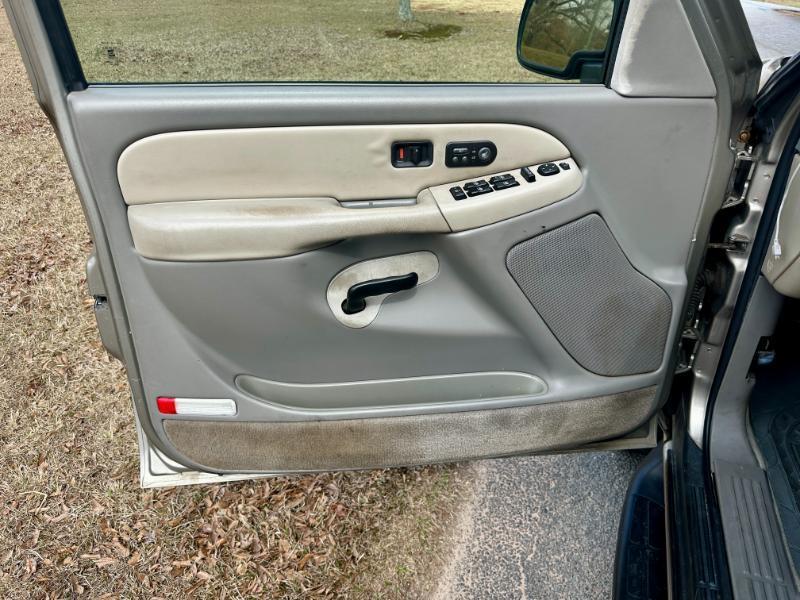 Chevrolet Suburban K2500 4WD 2001