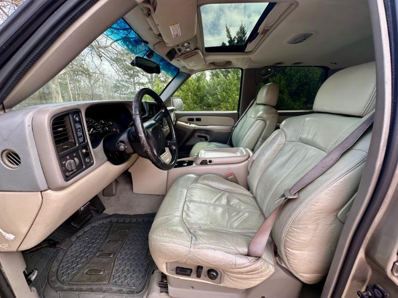 Chevrolet Suburban K2500 4WD 2001