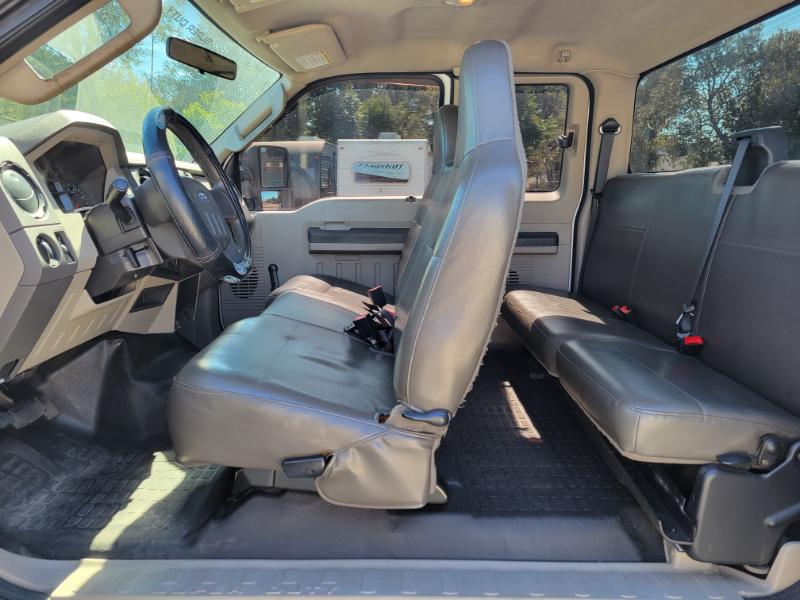 Ford F-250 SD XL SuperCab Long Bed 4WD 2010