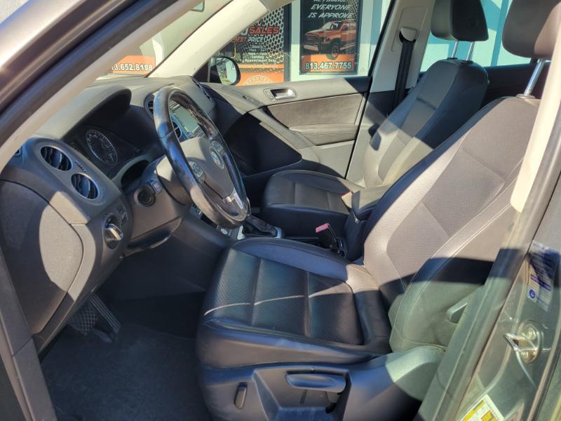 Volkswagen Tiguan S 2014