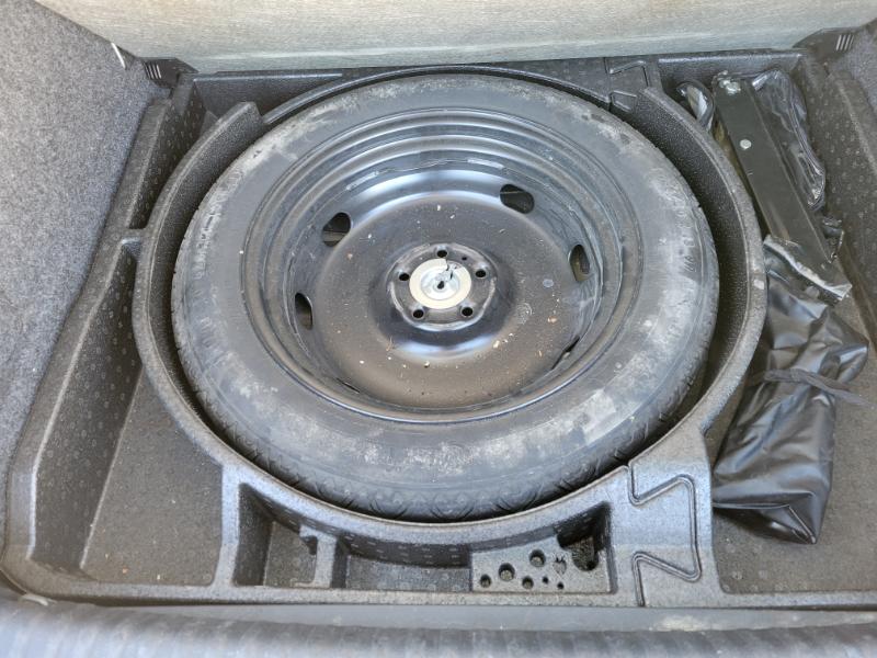 Volkswagen Tiguan S 2014