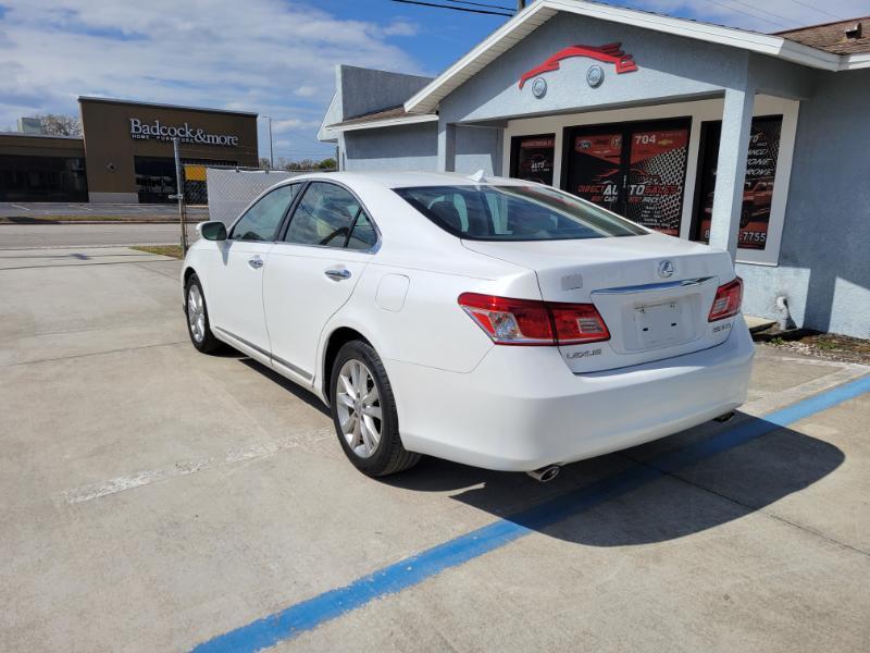 Lexus ES 350 Sedan 2010