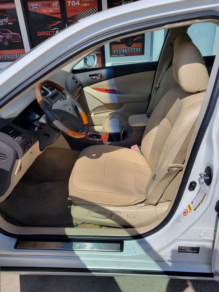 Lexus ES 350 Sedan 2010