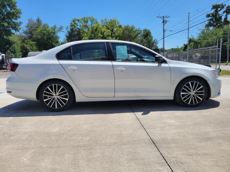 Volkswagen Jetta SE 6A 2016