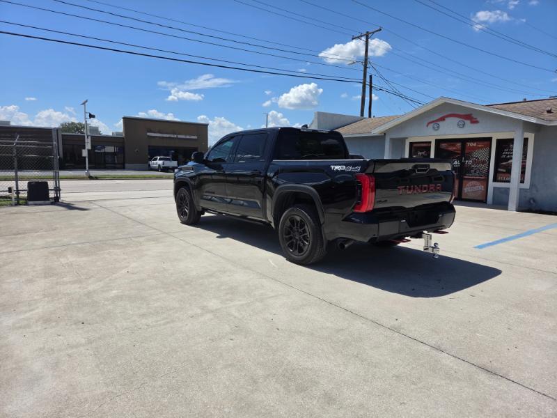 Toyota Tundra Limited CrewMax 4WD 2024