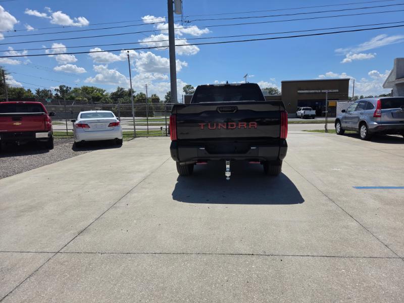 Toyota Tundra Limited CrewMax 4WD 2024