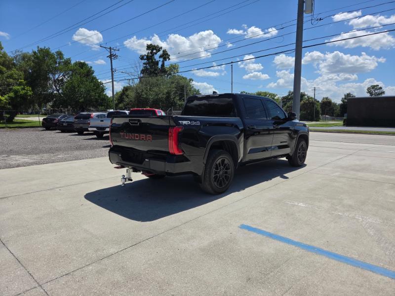 Toyota Tundra Limited CrewMax 4WD 2024