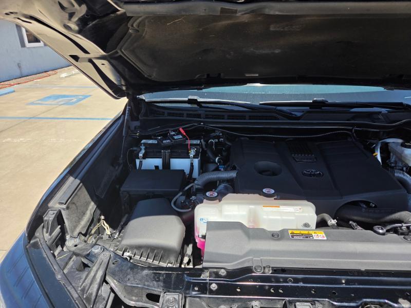 Toyota Tundra Limited CrewMax 4WD 2024