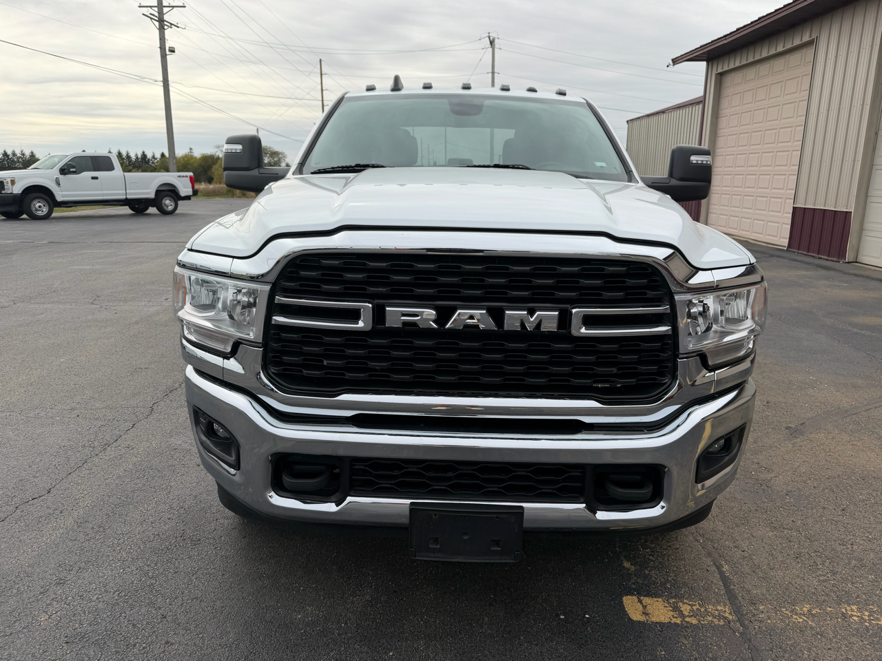 RAM 3500 Big Horn Crew Cab LWB 4WD DRW 2024 RAM 3500 Big Horn Crew Cab LWB 4WD DRW 2024