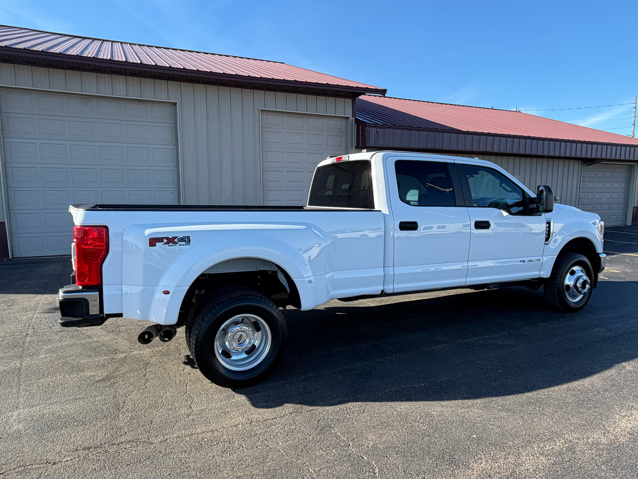 Ford F-350 SD XL 4WD DRW 2021