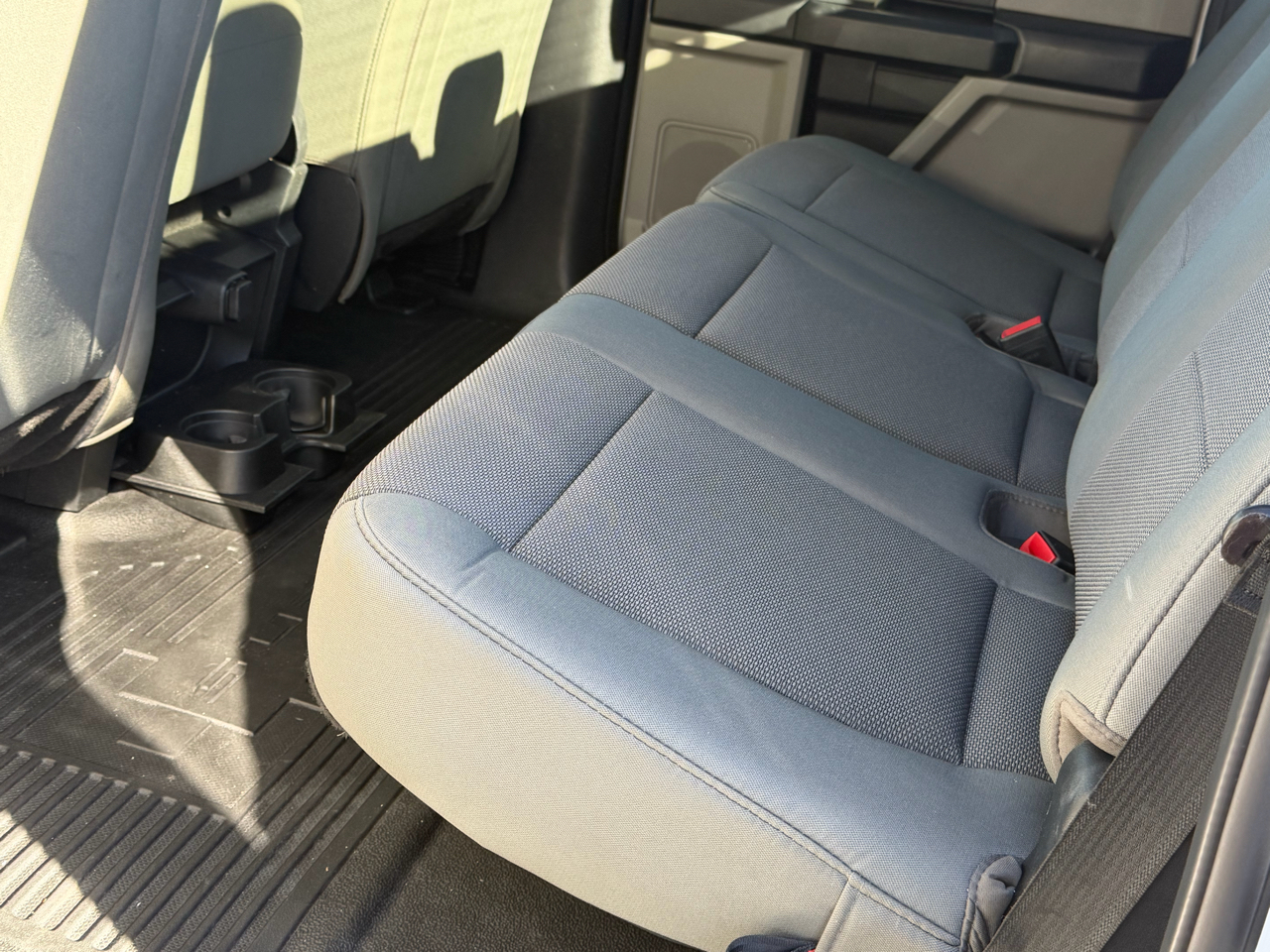 Ford F-350 SD XL 4WD DRW 2021