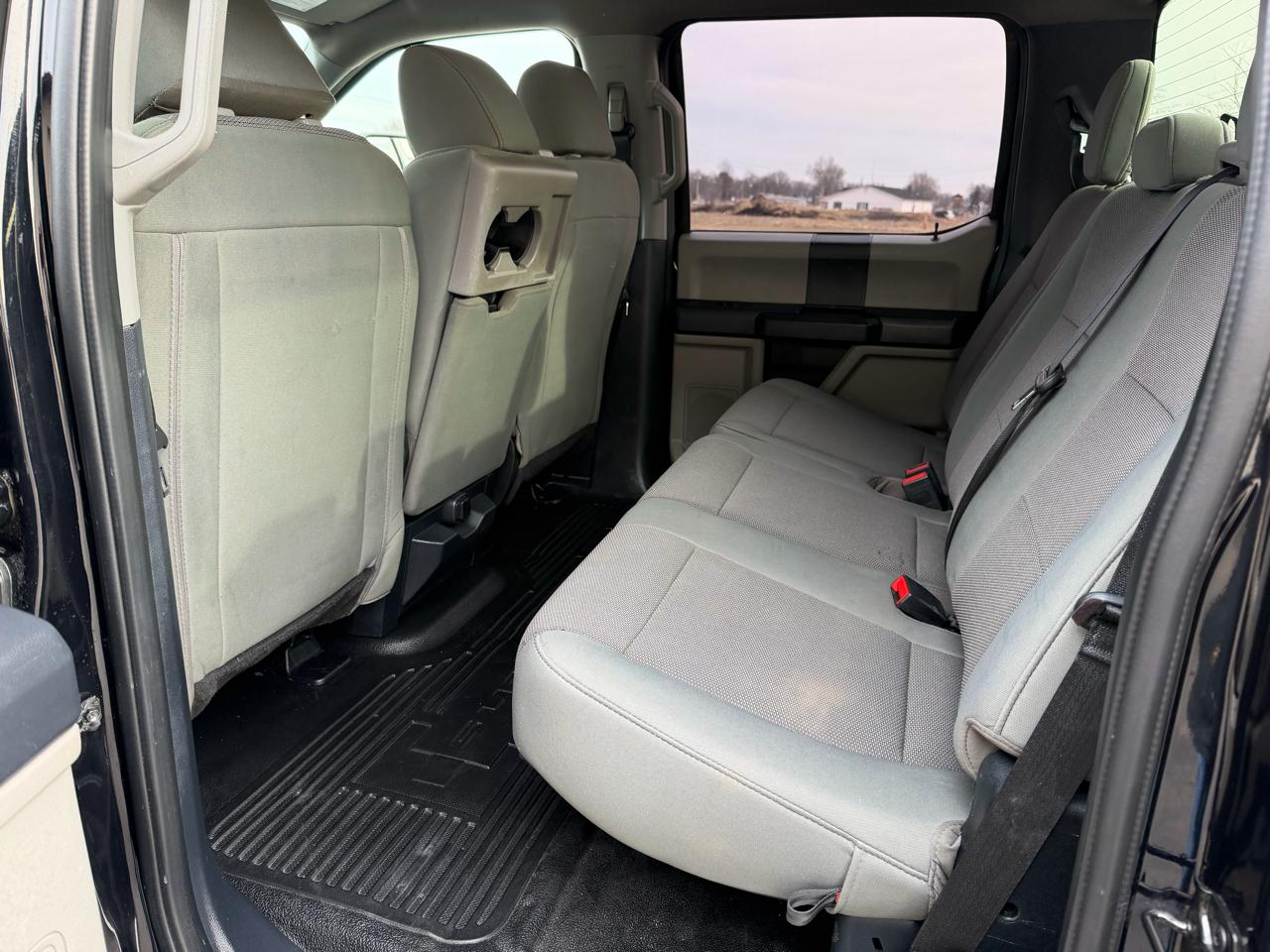 Ford F-350 SD XL Crew Cab 4WD DRW 2022