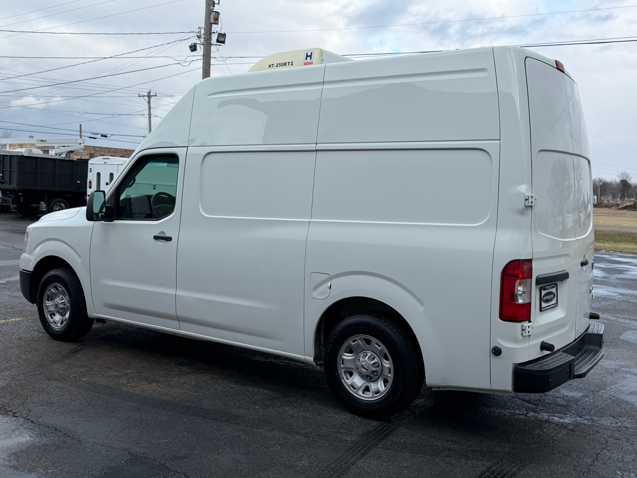 Nissan NV Cargo 2500 HD S V6 High Roof 2020