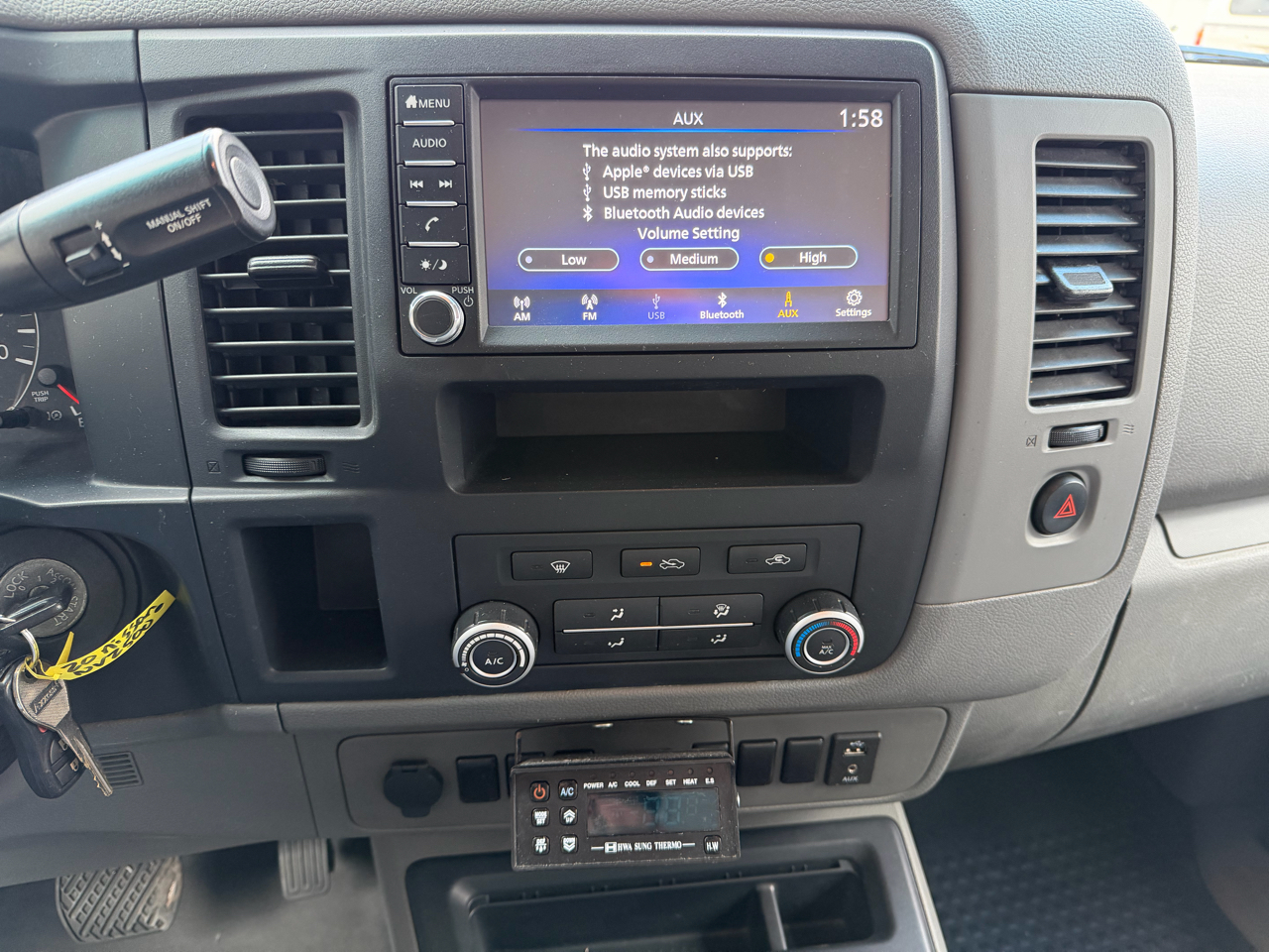 Nissan NV Cargo 2500 HD S V6 High Roof 2020