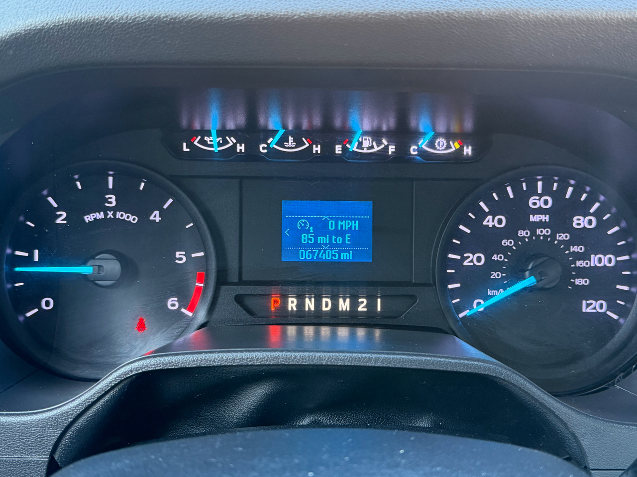 Ford Econoline E-350 Super Duty 2021