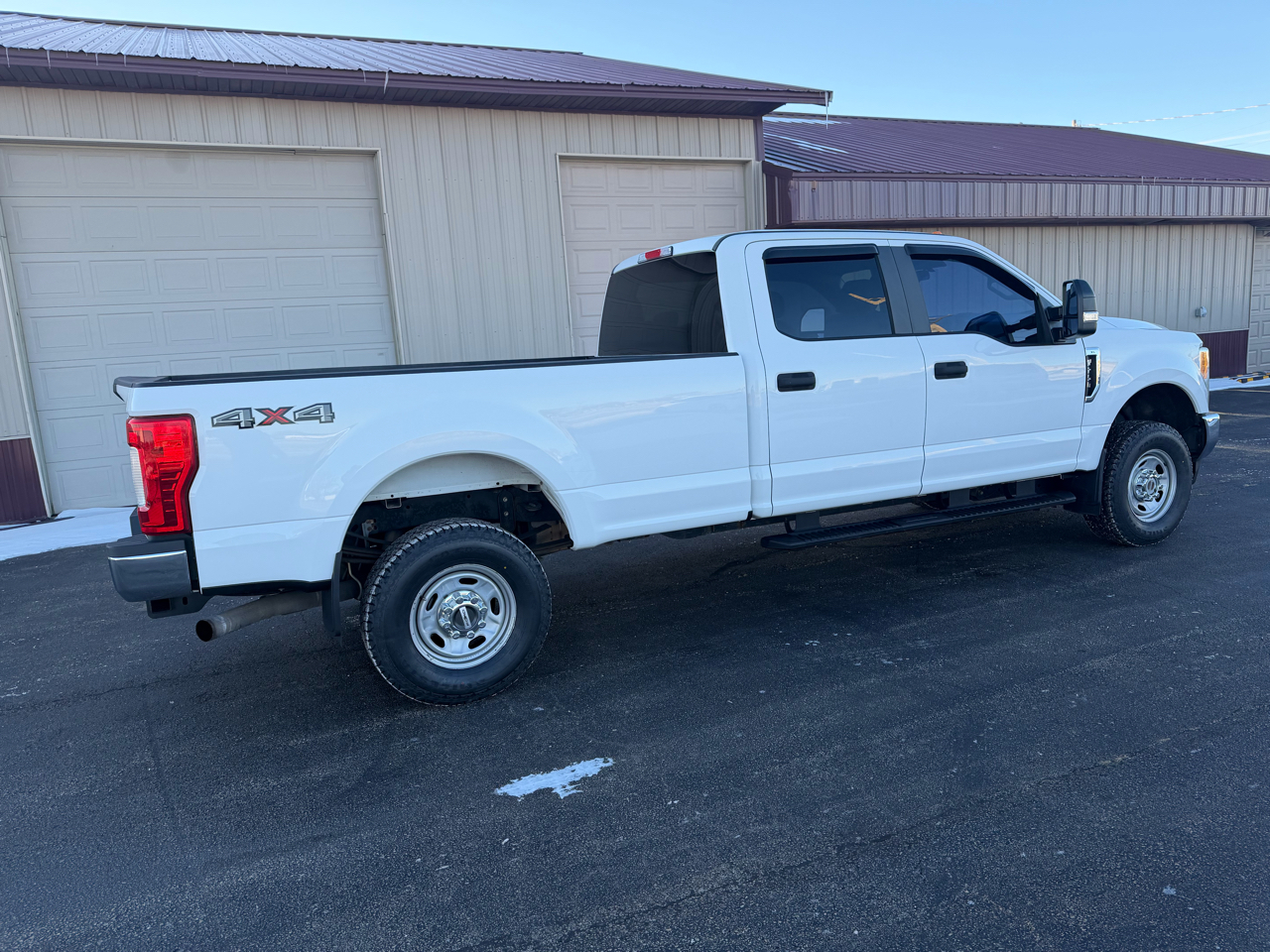 Ford F-250 SD Crew Cab 4WD 2017