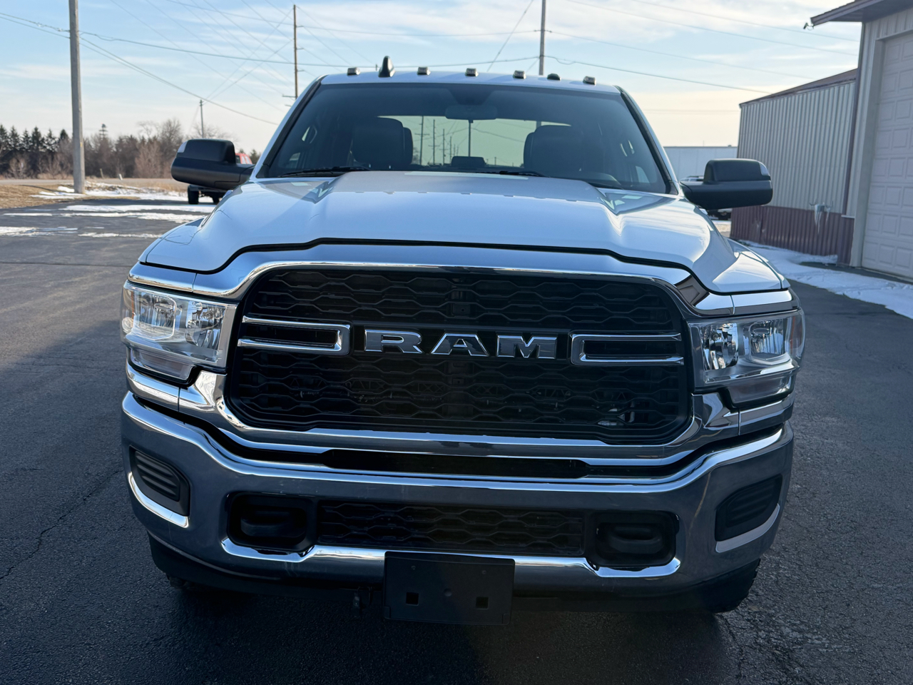 RAM 2500 Tradesman Crew Cab SWB 4WD 2022