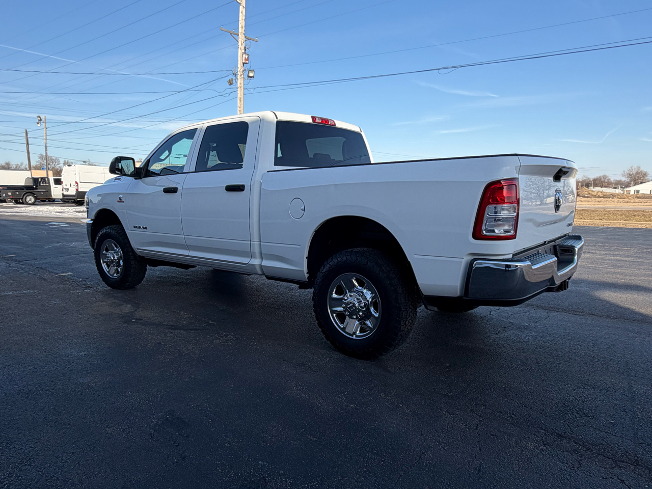 RAM 2500 Tradesman Crew Cab SWB 4WD 2022