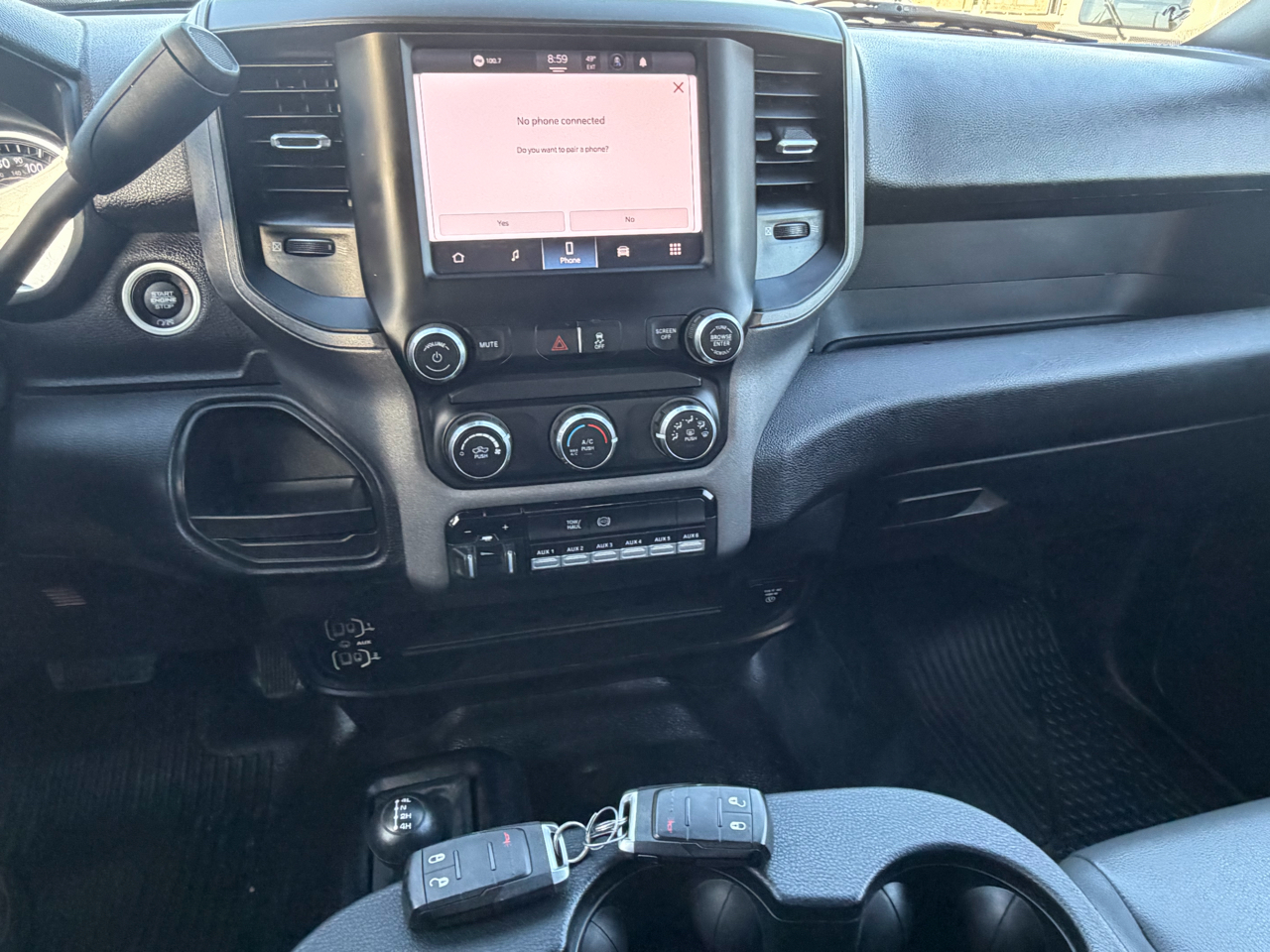 RAM 2500 Tradesman Crew Cab SWB 4WD 2022