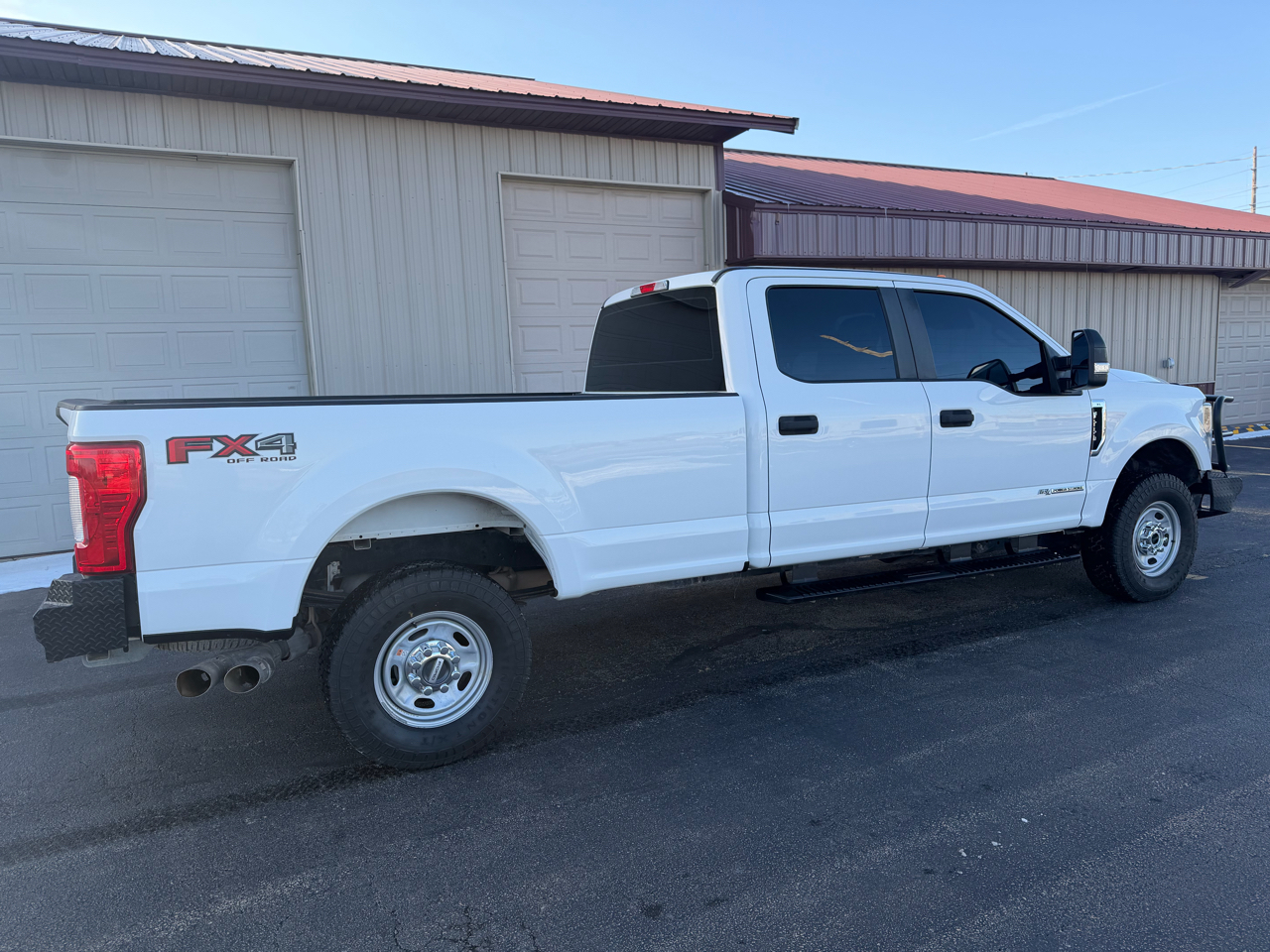 Ford F-250 SD XL Crew Cab 4WD 2018